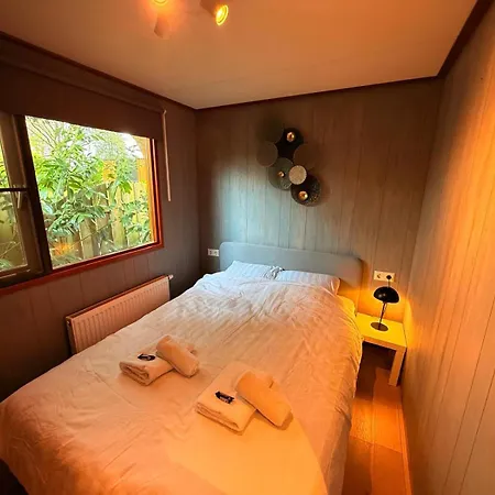 Modern Veluwe Wooden With Private Garden - Forest And Sauna Nearby プッテン