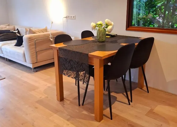 Chalet Wooden On The Veluwe In Nature - Quiet